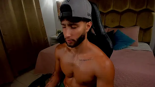 Emmet_CollinsJS webcam