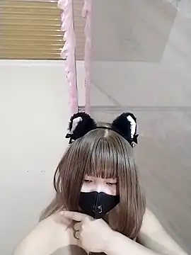 Webcam Model (Jade69xx)  is live.Free join now!