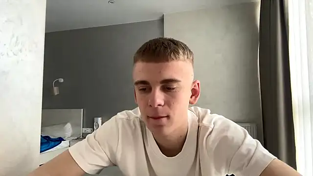 solofury (M twink) - Buy car