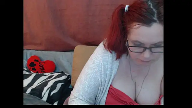 playfullmature (F milf) - dildo pussy