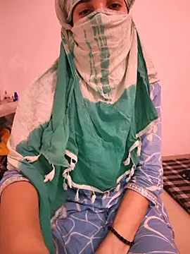 tanzum_khan_3202_ (F young) - BUY A NEW LEPTOP 💵