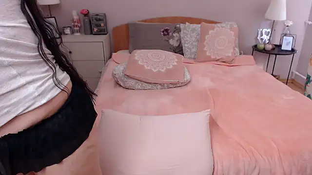 LeveMe2Nightt webcam