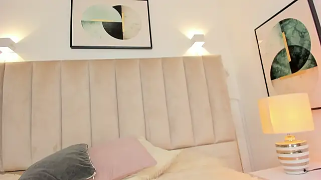 anniie_queen (F young) - ⭐Fuck me Pussy ⭐My Domi is ON ⭐