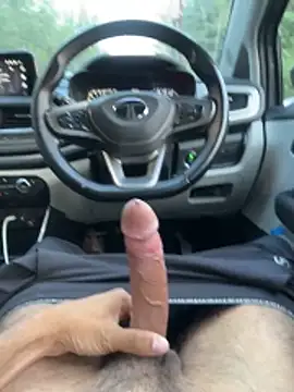 your-hugehard-ashi (M young) - I’m into females only sorry guys n gay..