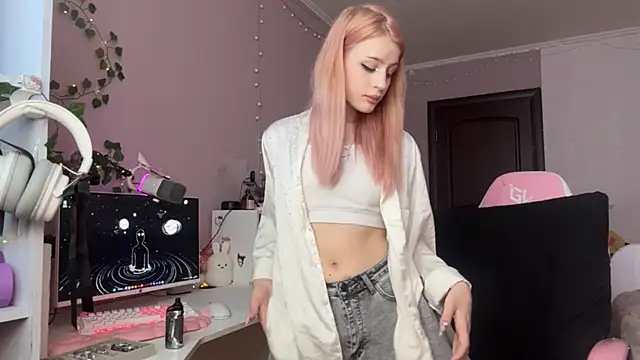 milimoon - Milimoon's free webcam - UK Sex Cams