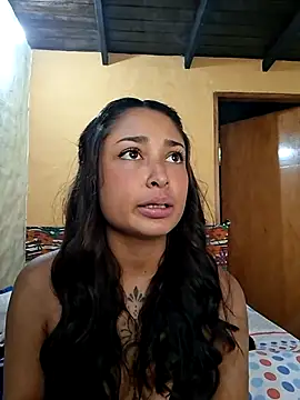 Bonnie_Clydeee webcam