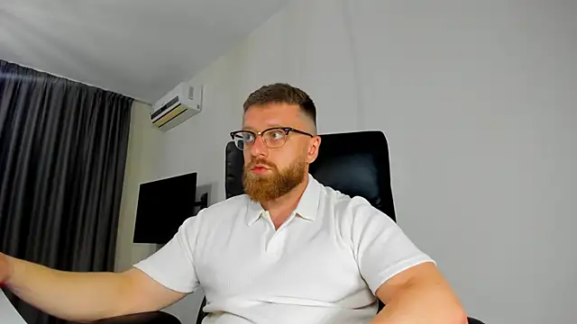 findom_guy - Findom_guy's free webcam - UK Sex Cams