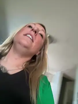 Webcam Model (sweetkacibaby)  is live.Free join now!