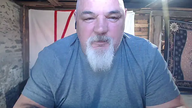 newfiesausage1972 (M mature) - last tipper 5 mins off lovens