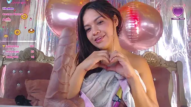 slutty_hotwife webcam