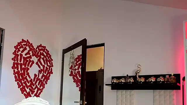 kulteacher Stripchat cam model