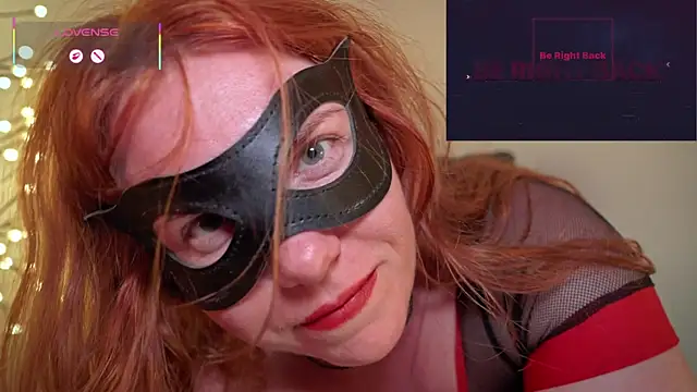 GingerAleMILF webcam