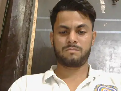 Stubborndesiboy webcam