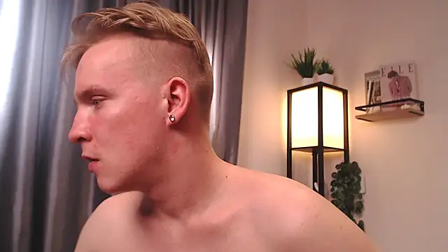 alexxsweet - AlexxSweet's free webcam - UK Sex Cams