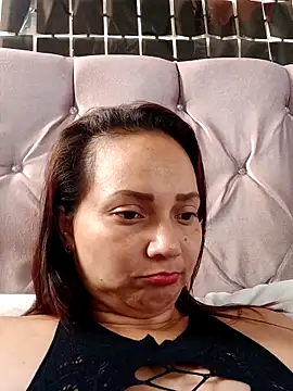 Webcam Model (Amanda39)  is live.Free join now!