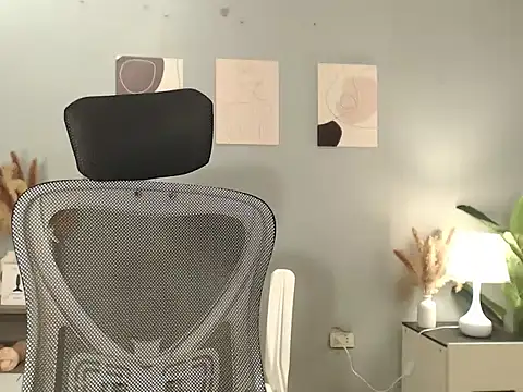 HotAsianGabby69 webcam