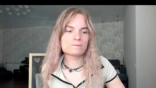 milliKira006 live sex cam