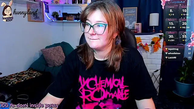 HunnyyLove webcam
