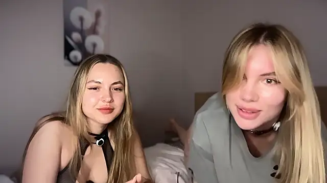 PinkNoir live sex cam