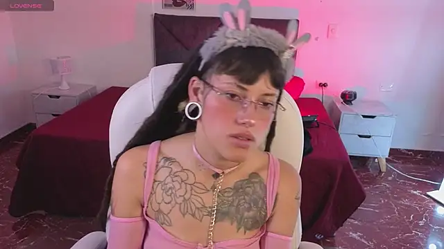 _sharlotte777 webcam