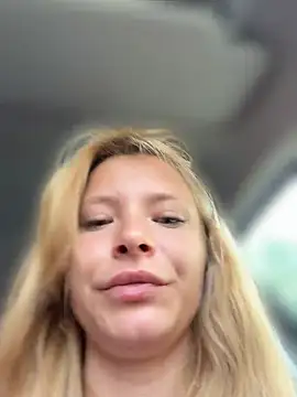 AnastasiaAniess webcam