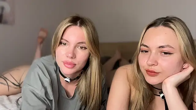 PinkNoir live sex cam