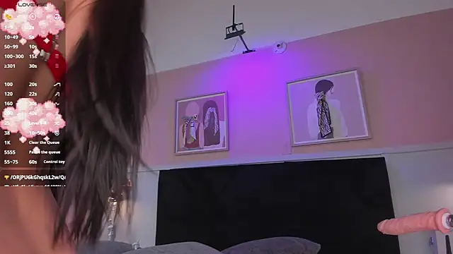 elodie_walker webcam