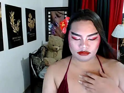 TSbrianaHugeCock webcam