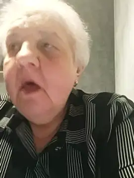 HapinessLovee webcam