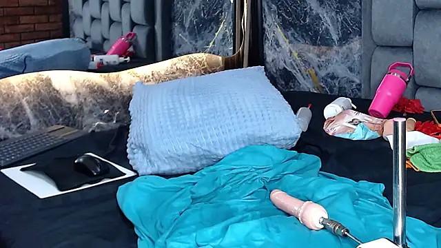 Couple_Gold69 webcam