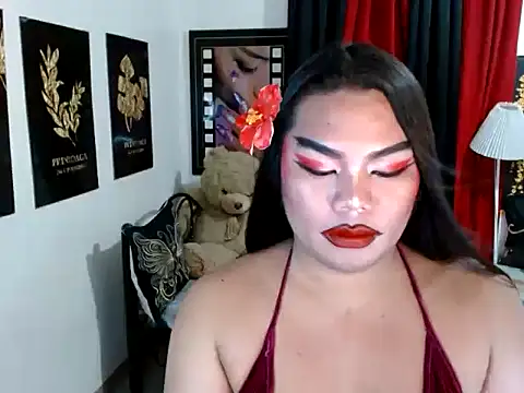 TSbrianaHugeCock webcam