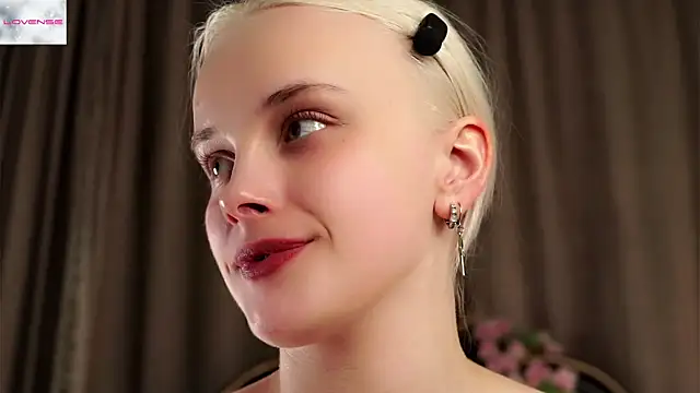 KirstinMcgeady webcam