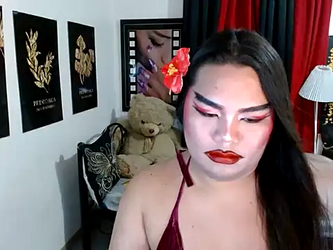 TSbrianaHugeCock webcam