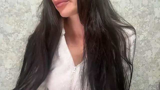 Angelinaa19 webcam