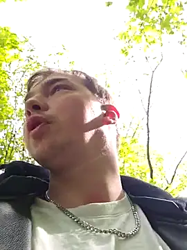 bigjuicy18cm (M young) - 3 Videos und snapchat