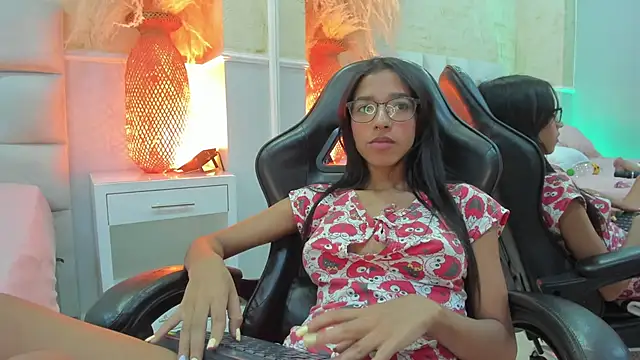 ScarletEvanss_ webcam