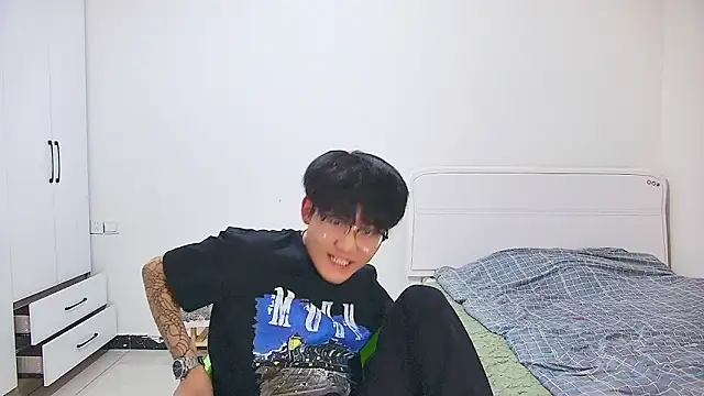 KK-cuteboy webcam