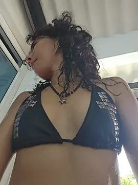 Isabella_Stark webcam