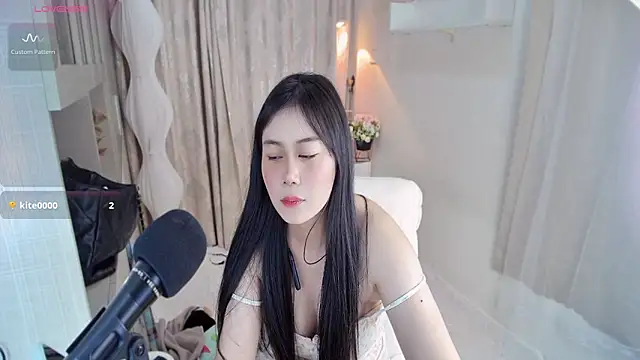 Luna-xinxin webcam