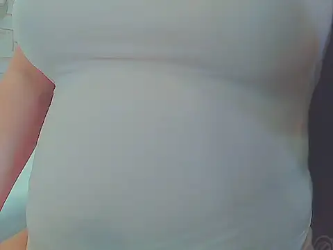keepmepregnantT webcam