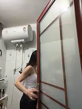 elaine616 (F milf) - 自慰喷水