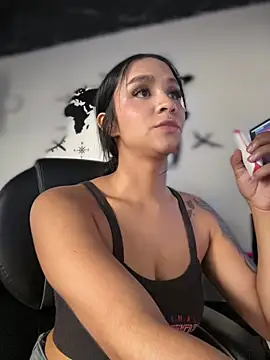 Isabella-Teen webcam