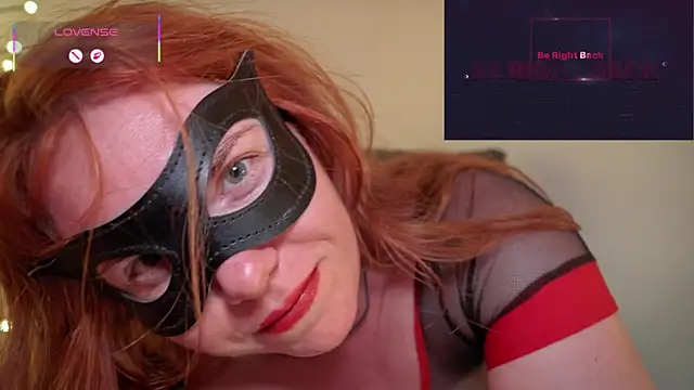 GingerAleMILF webcam