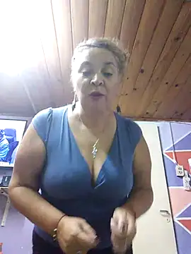 momismilf544 webcam