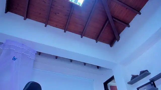 Aurora_Blackmont webcam