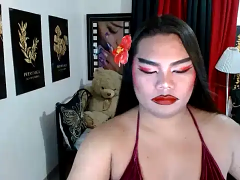 TSbrianaHugeCock webcam