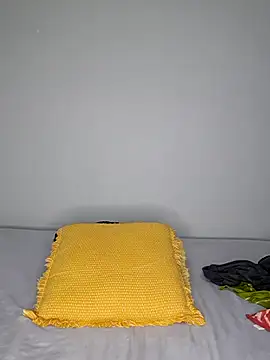 CertifiedhottieXOXO webcam