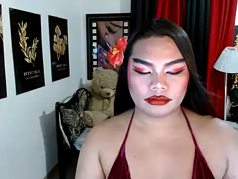 TSbrianaHugeCock webcam