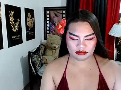 TSbrianaHugeCock webcam