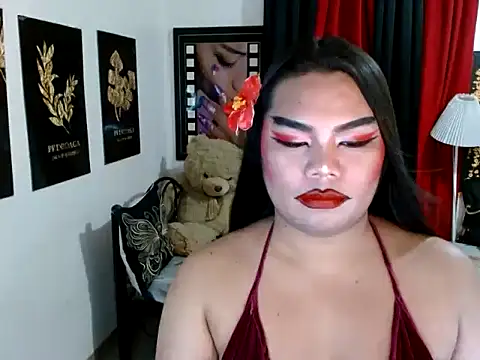 TSbrianaHugeCock webcam